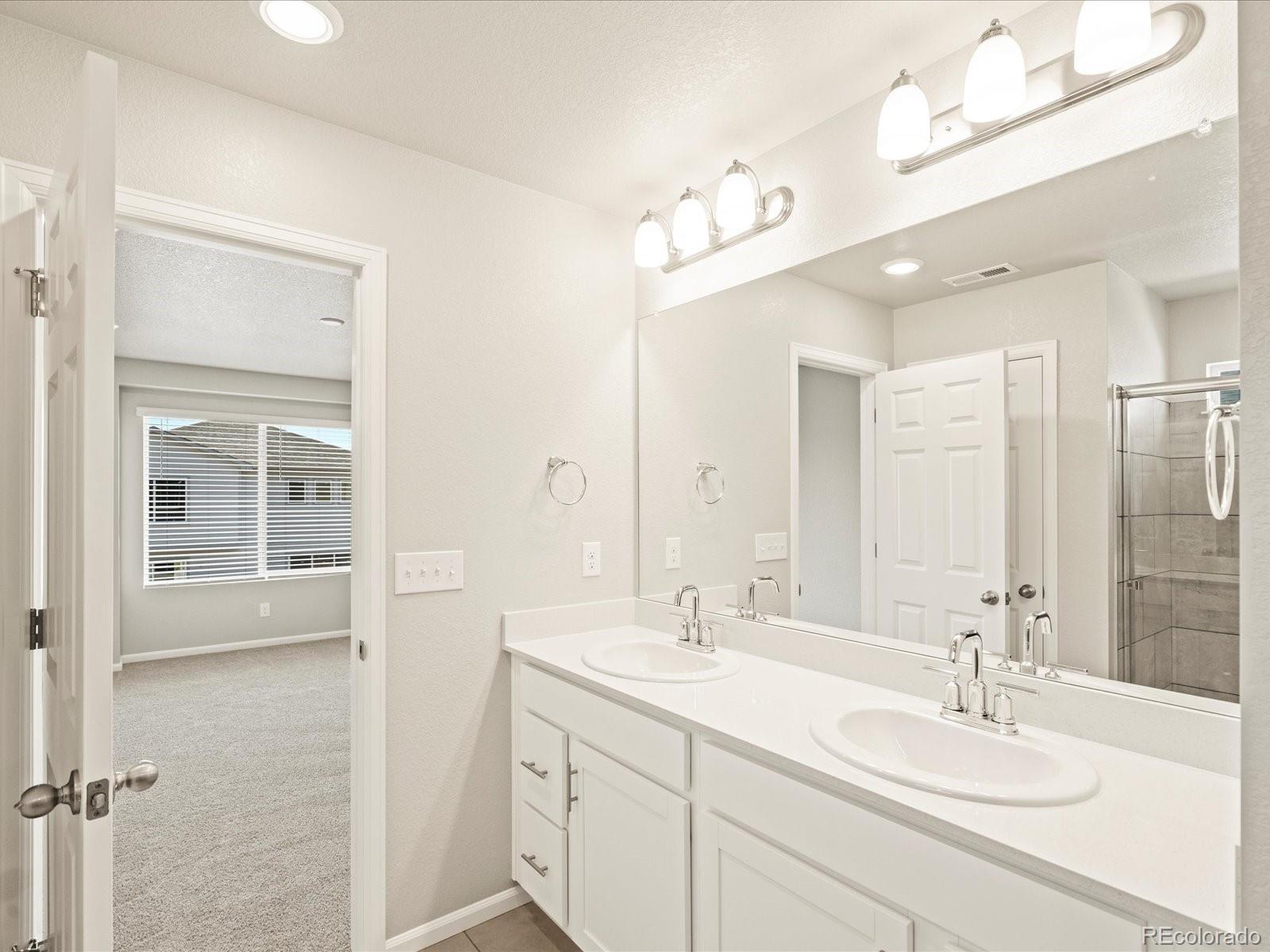 9070 Pitkin Street Commerce City, CO 80022 - Photo 23 of 33