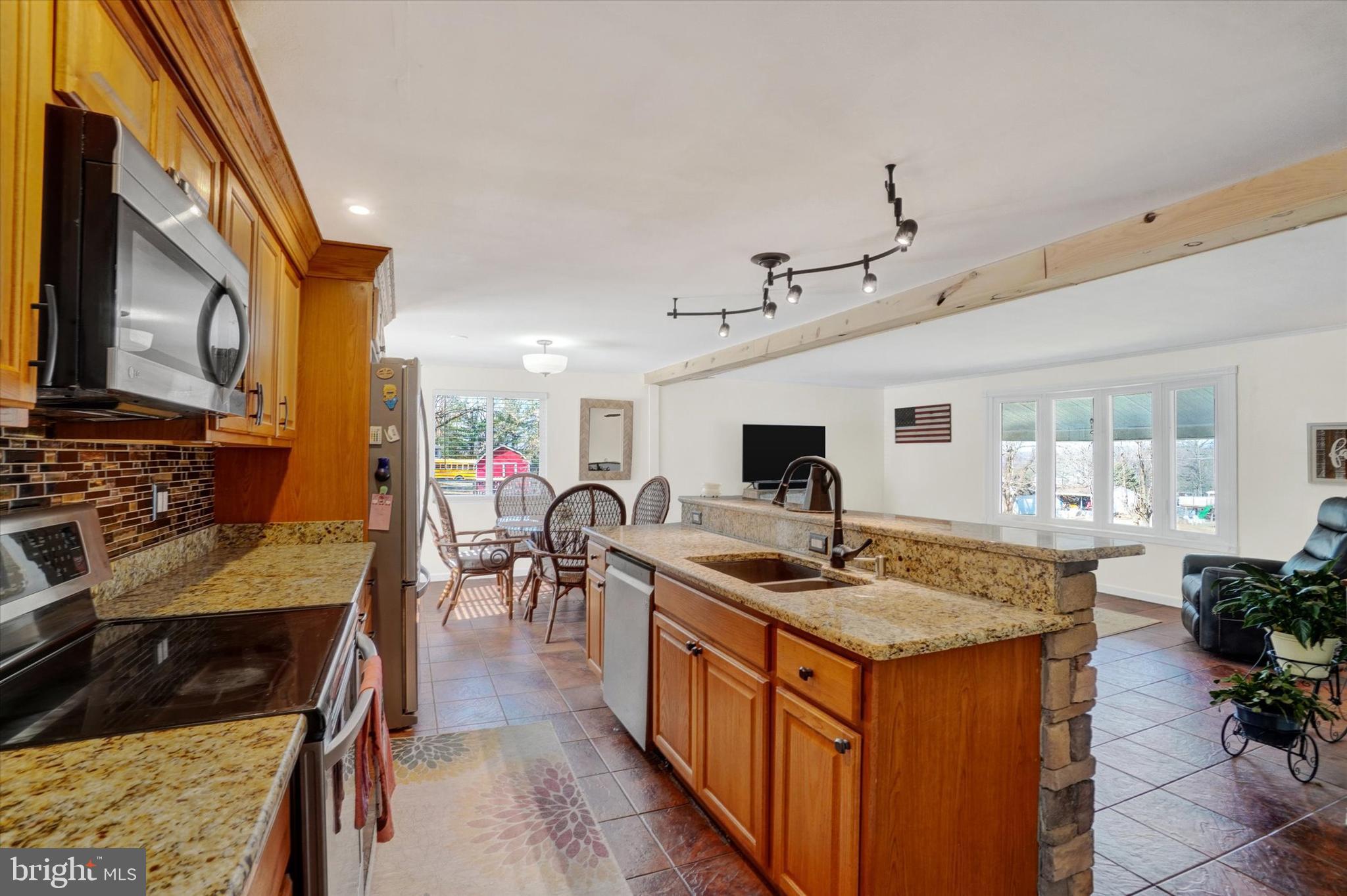3436 Druck Valley Road York, PA 17406 - Photo 5 of 22 Gallery Image 5