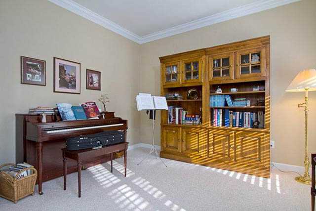 4 Lockerbie Court Greer, SC 29650 - Photo 6 of 21 Gallery Image 6