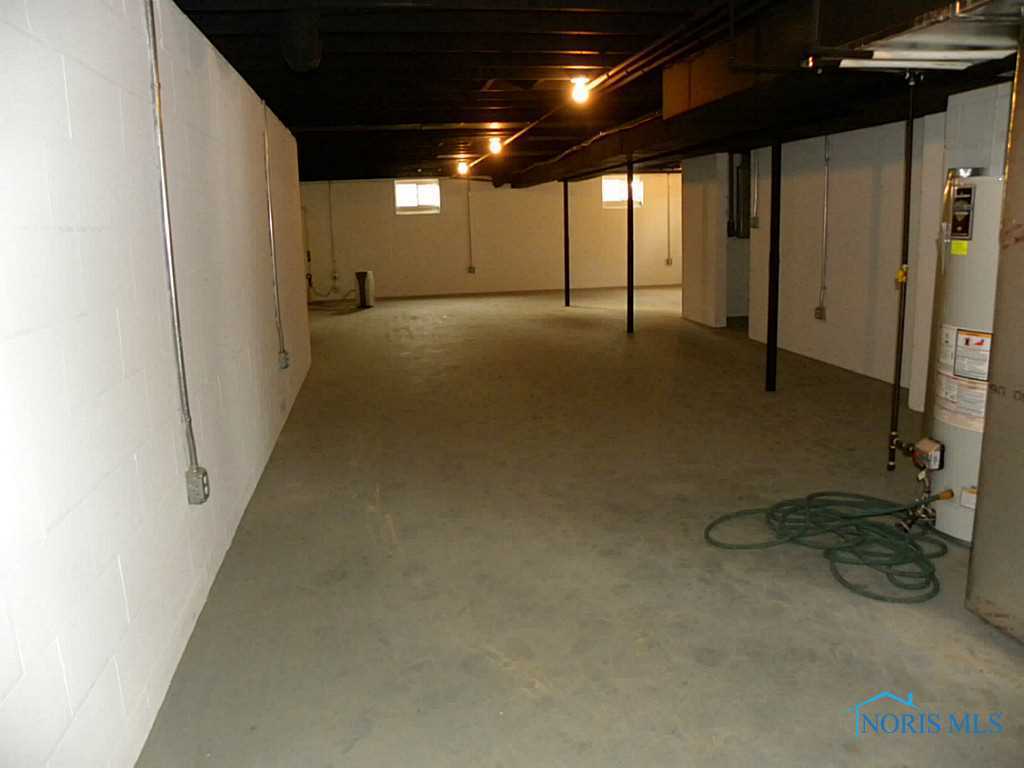 6132 Finzel Road Whitehouse, OH 43571 - Photo 16 of 20 Gallery Image 16