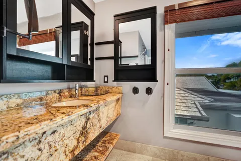 $2,795,000 | 3001 Northeast 47th Street, Lighthouse Point, FL 33064