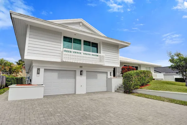 $2,795,000 | 3001 Northeast 47th Street, Lighthouse Point, FL 33064