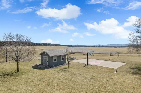 $480,000 | S2838 Fern Circle, Fountain City, WI 54629