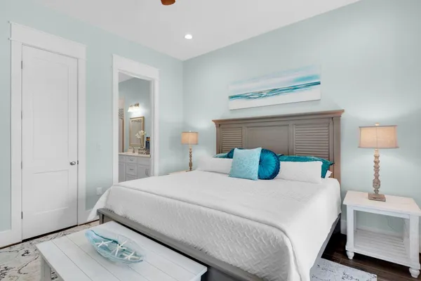 $2,150,000 | 4563 Luke Avenue, Destin, FL 32541