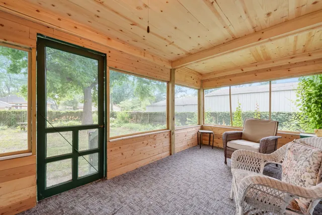 $183,000 | 1256 South Lincoln Avenue, Kankakee, IL 60901