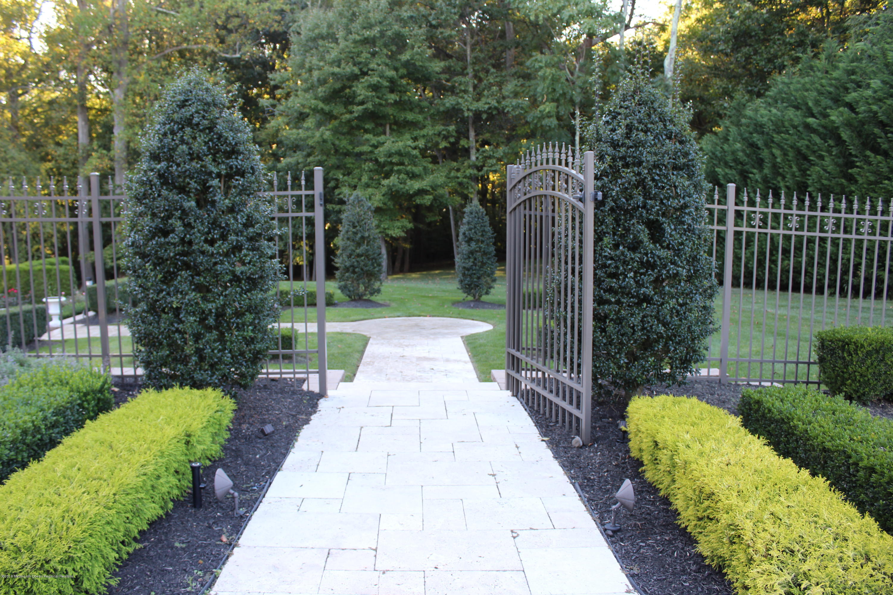 21 Embry Farm Road Marlboro, NJ 07746 - Photo 63 of 68 Merzer Gate