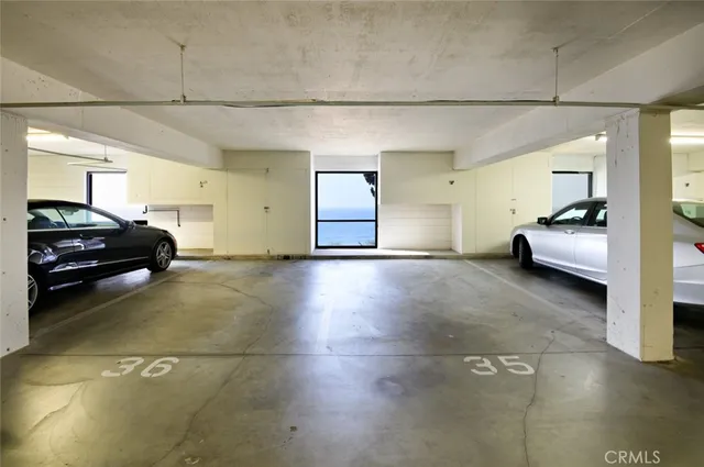 a view of a livingroom with a furniture