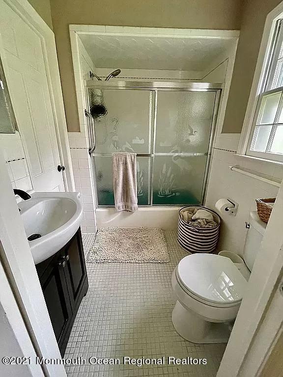 1013 Shore Road Spring Lake Heights, NJ 07762 - Photo 15 of 19 2AC02F9B-D44D-48B9-AB4C-B55219A454BD