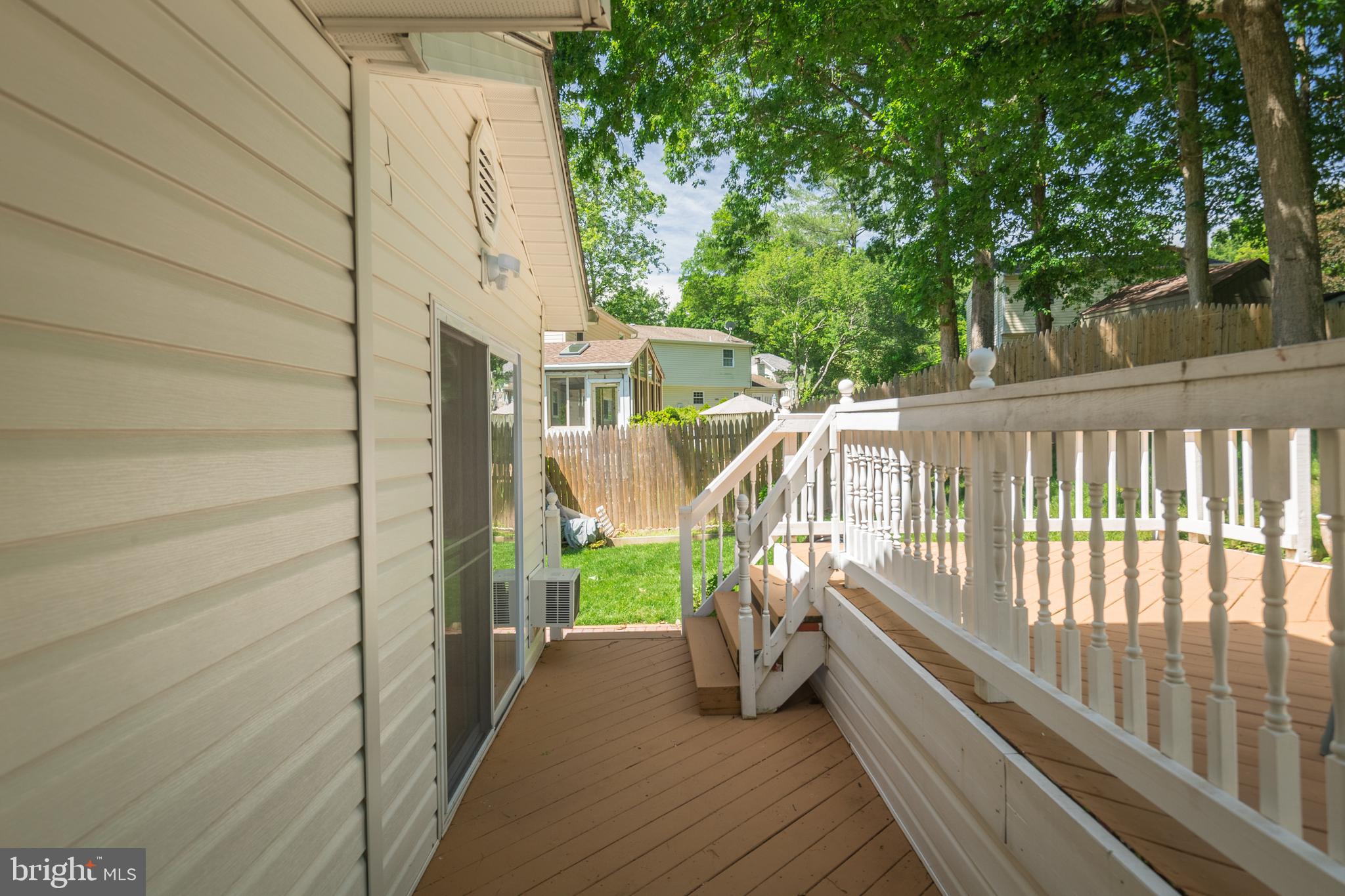 9804 Pulham Road Burke, VA 22015 - Photo 11 of 67