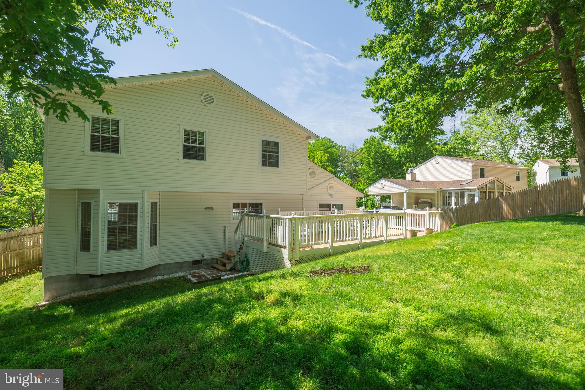 9804 Pulham Road Burke, VA 22015 - Photo 7 of 67