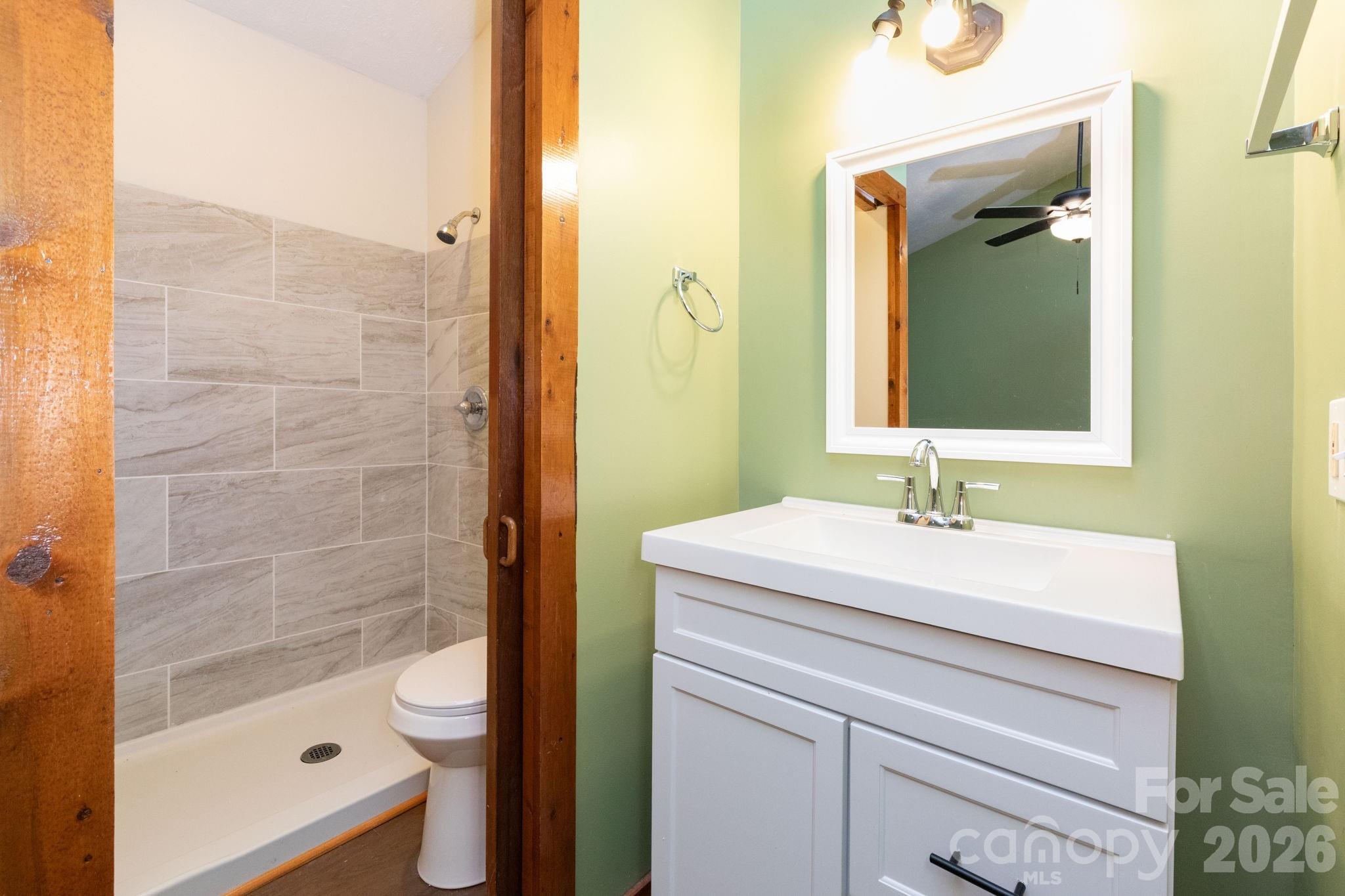 109 Narrow Way Road Burnsville, NC 28714 - Photo 12 of 25