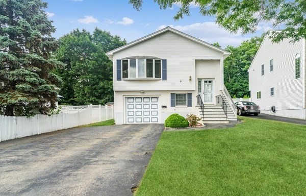 2 Timothy Lane Malden, MA 02148 - Photo 1 of 42
