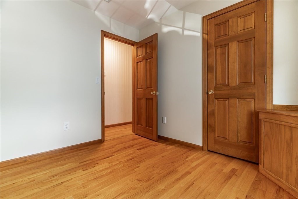 2 Timothy Lane Malden, MA 02148 - Photo 23 of 42