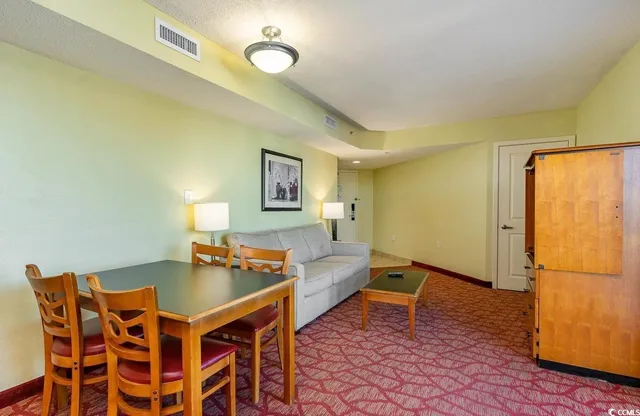 $156,900 | 504 North Ocean Boulevard, Unit 701, Myrtle Beach, SC 29577