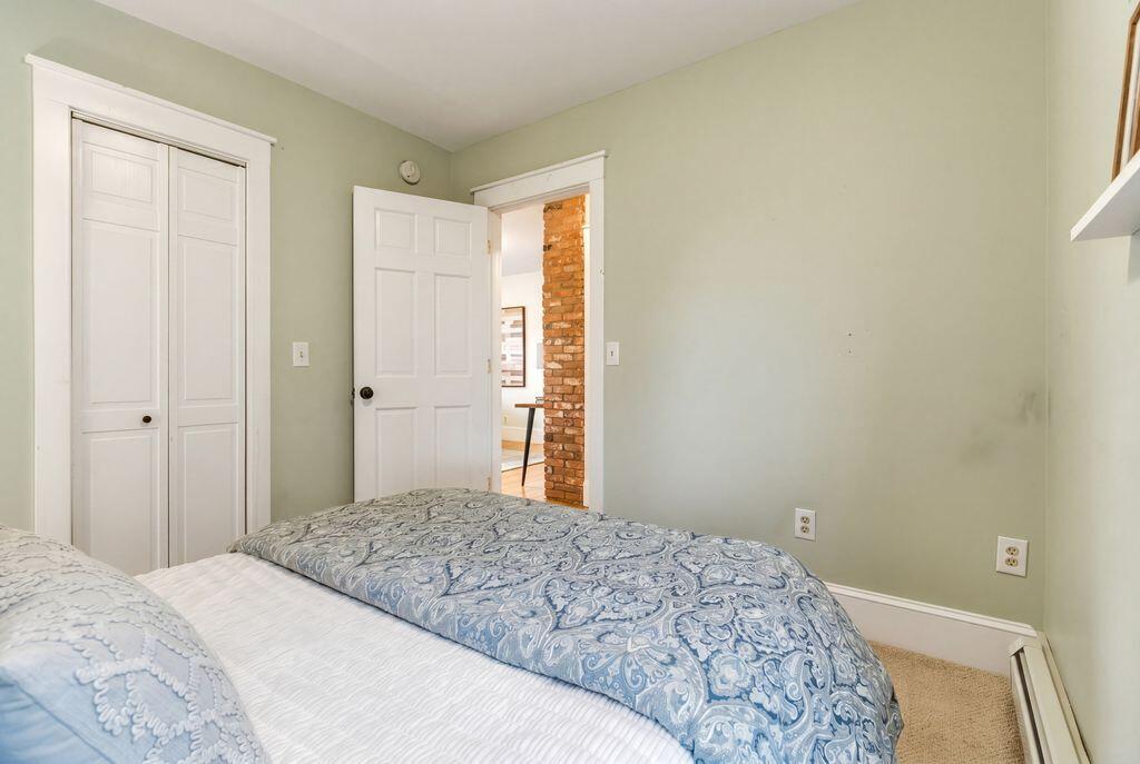 92 Salem Street, Unit 2 Portland, ME 04102 - Photo 17 of 26 13_DSC01254_reedit_15425bb4