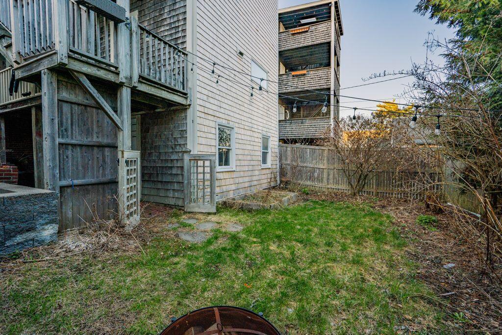 92 Salem Street, Unit 2 Portland, ME 04102 - Photo 21 of 26 24_DSC01179