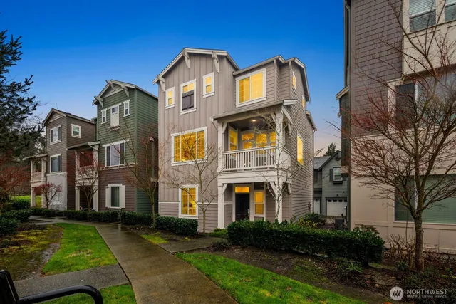 $1,249,950 | 297 Northeast Denny Way, Issaquah, WA 98029