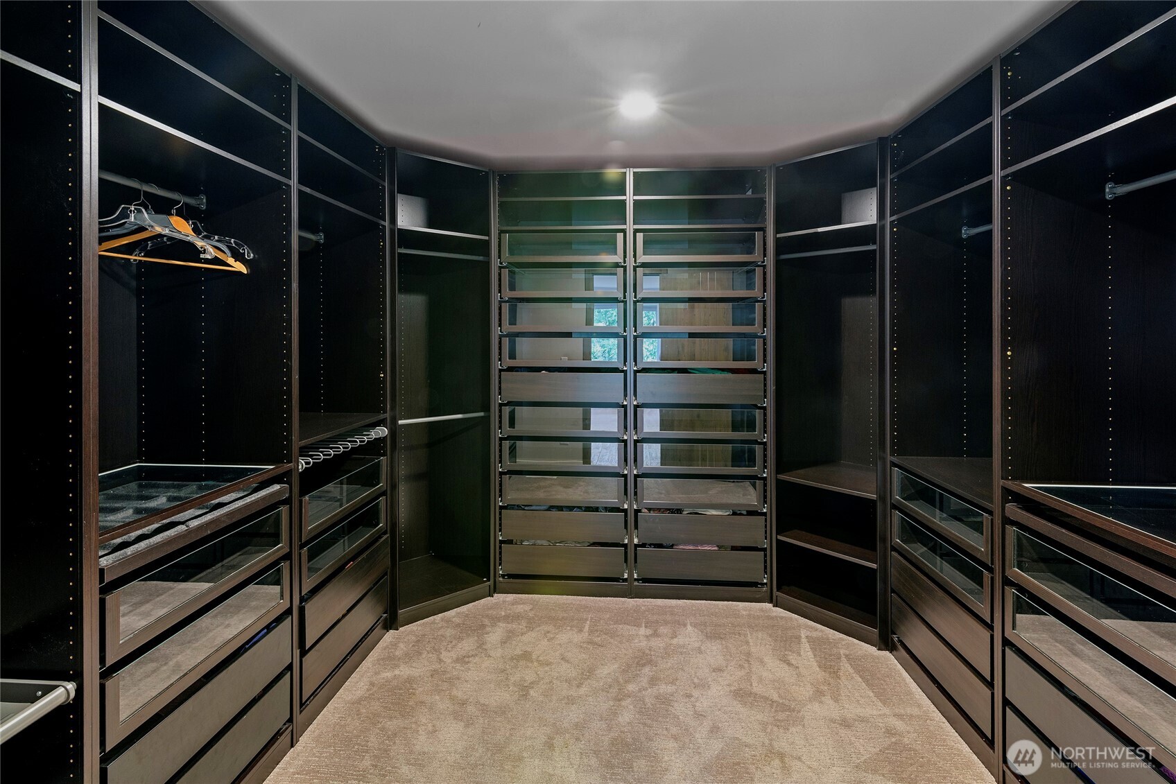 8587 Springridge Road Northeast Bainbridge Island, WA 98110 - Photo 34 of 40 Gallery Image 34