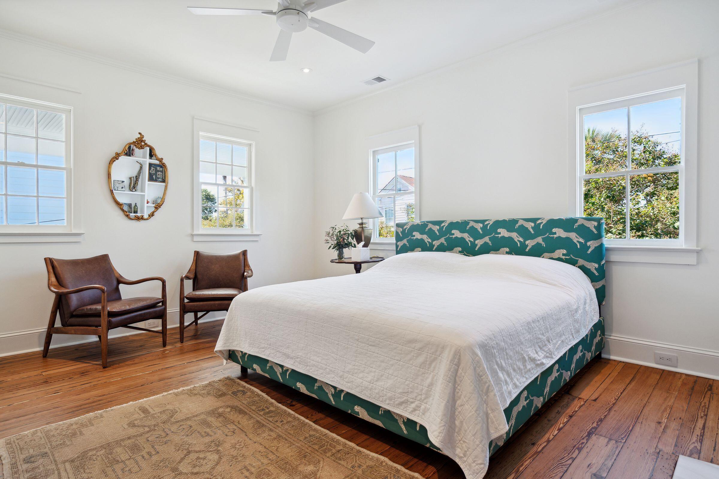 218 Coming Street, Unit A & B Charleston, SC 29403 - Photo 11 of 49 218ComingSt-KeenEyeMarketing-032