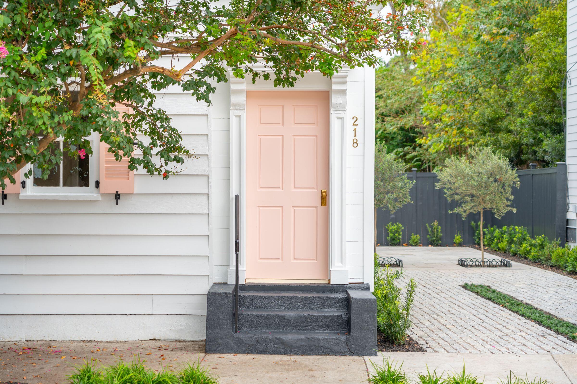 218 Coming Street, Unit A & B Charleston, SC 29403 - Photo 2 of 49 218ComingSt-KeenEyeMarketing-004