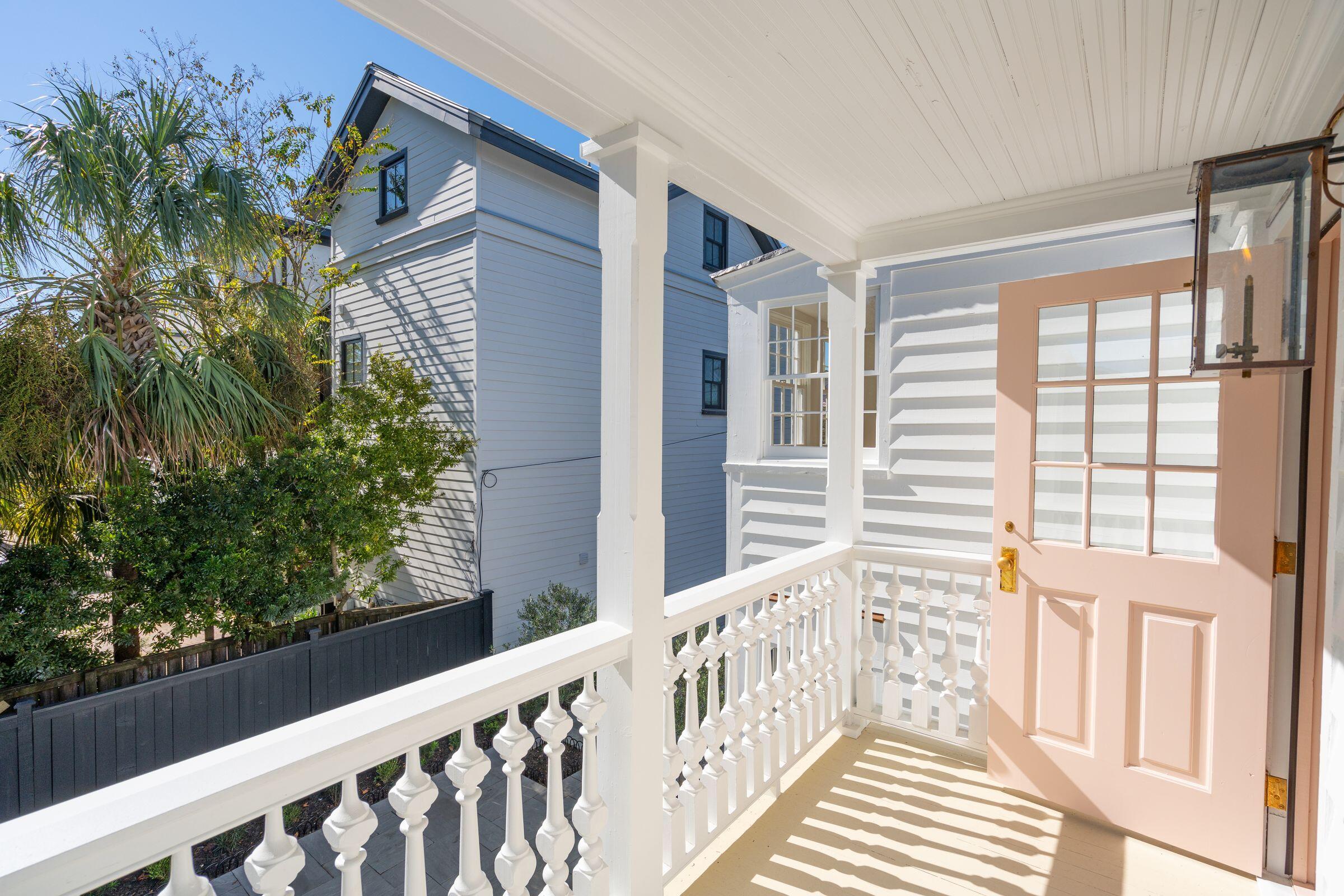 218 Coming Street, Unit A & B Charleston, SC 29403 - Photo 21 of 49 218ComingSt-KeenEyeMarketing-002