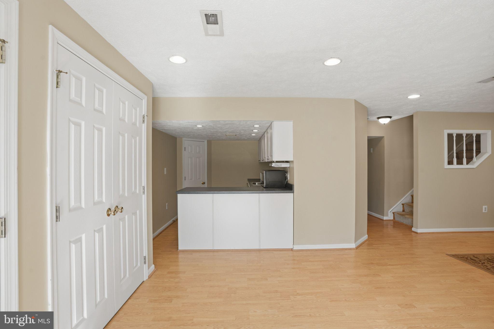 5044 Jericho Road Columbia, MD 21044 - Photo 21 of 67 Lower level which is above ground bright and airy.