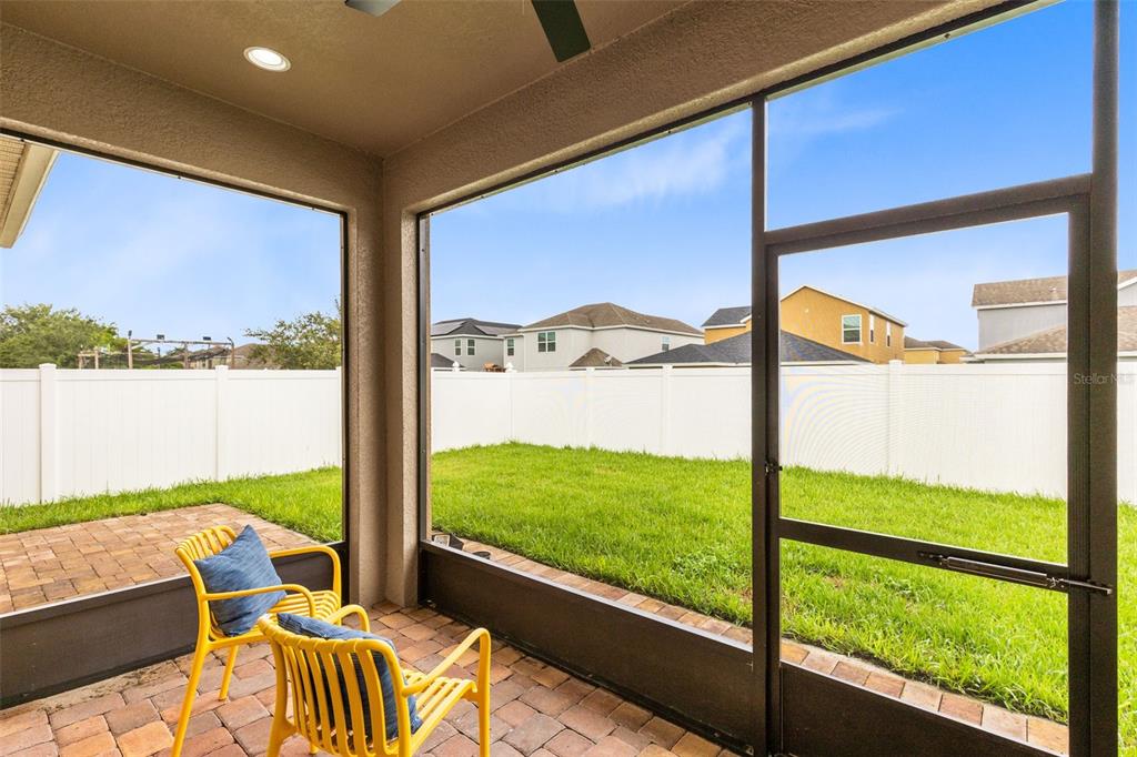 1048 Fountain Coin Loop Orlando, FL 32828 - Photo 30 of 39 a view of a city from a balcony