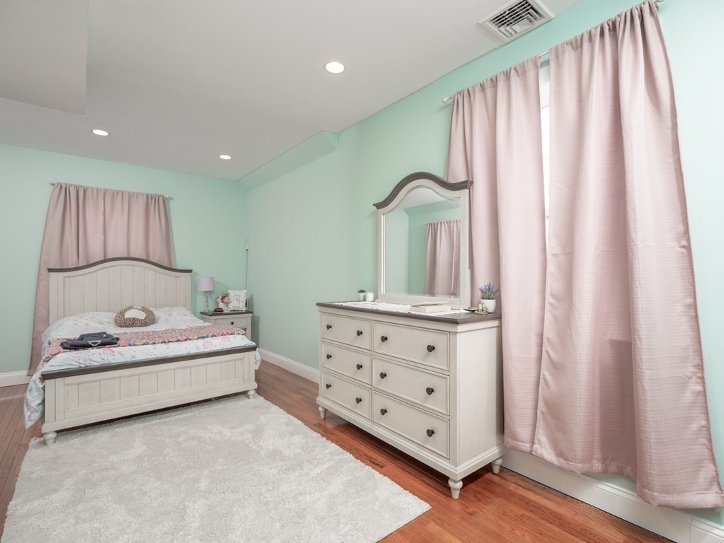 36 Barker Road Malden, MA 02148 - Photo 29 of 42 Gallery Image 29