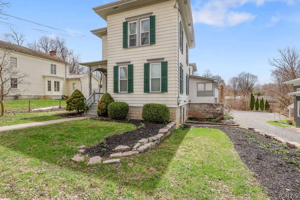 206 East Genesee Street Manlius, NY 13066 - Photo 2 of 42
