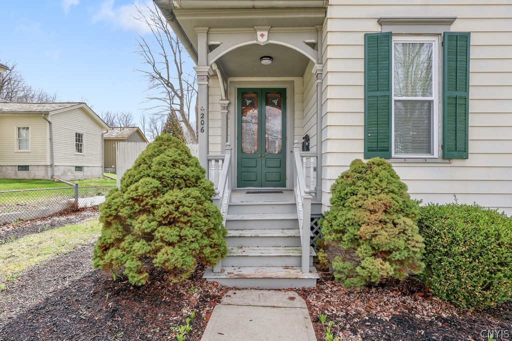 206 East Genesee Street Manlius, NY 13066 - Photo 4 of 42