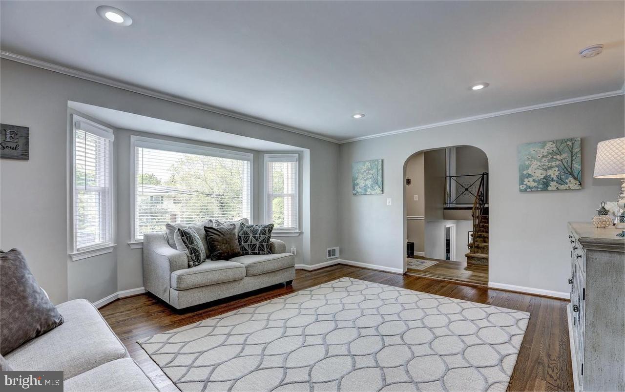 1225 Kathryn Road Silver Spring, MD 20904 - Photo 2 of 25 Bright and inviting living space.