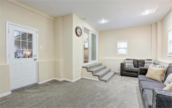 1225 Kathryn Road Silver Spring, MD 20904 - Photo 10 of 25 Family Room