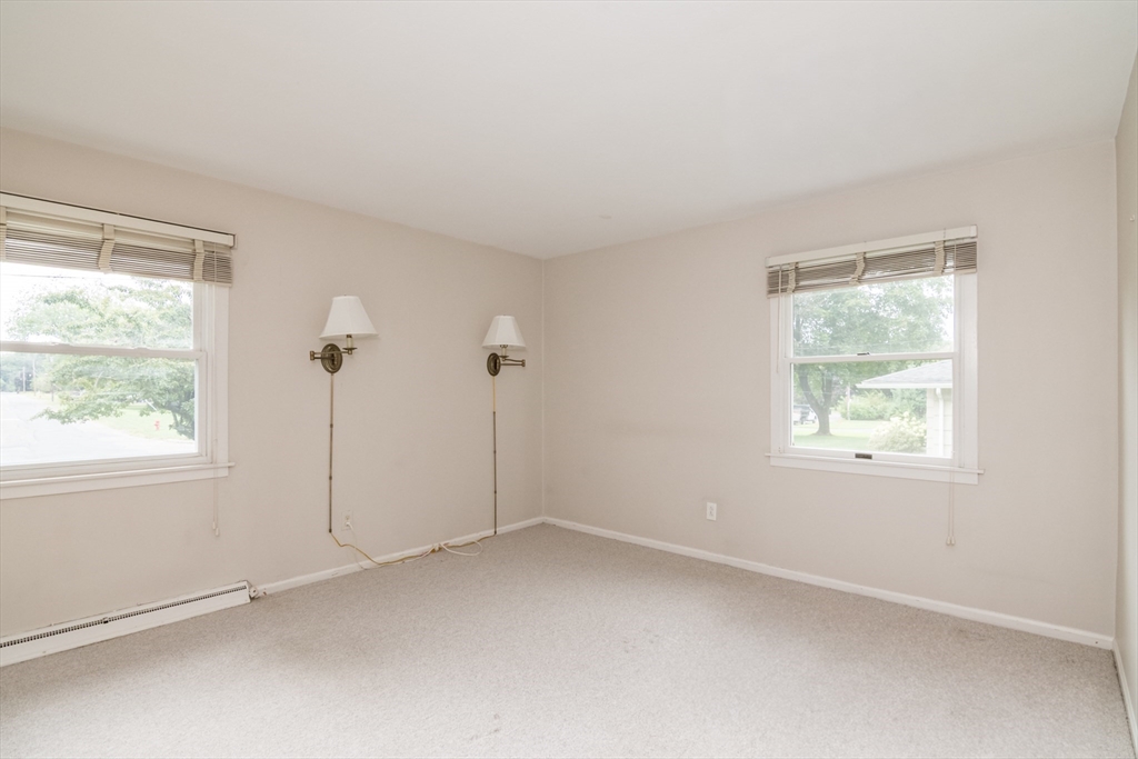 41 Oak Road Longmeadow, MA 01106 - Photo 22 of 35
