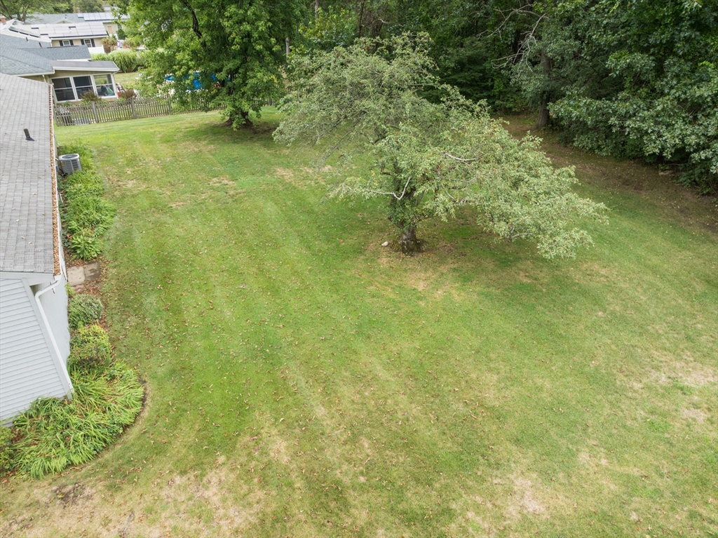 41 Oak Road Longmeadow, MA 01106 - Photo 6 of 35