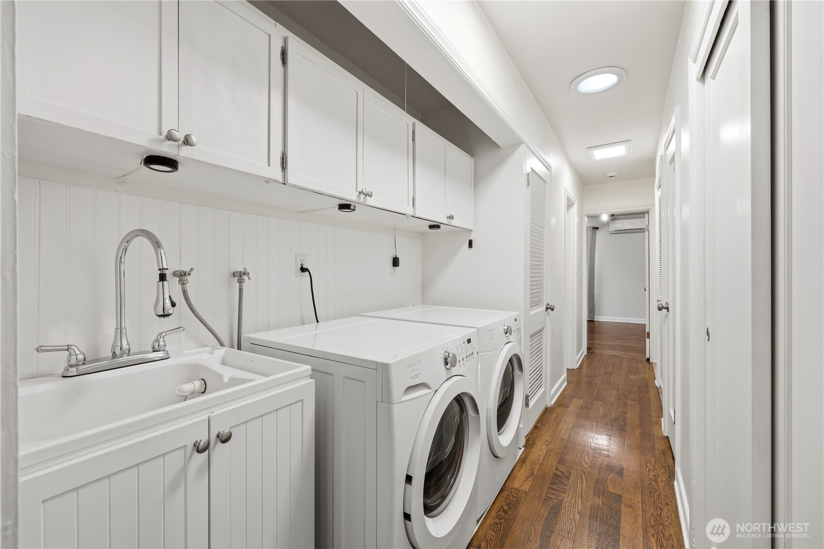 226 Southwest 131st Street Burien, WA 98146 - Photo 17 of 25 a view of a kitchen with washer and dryer