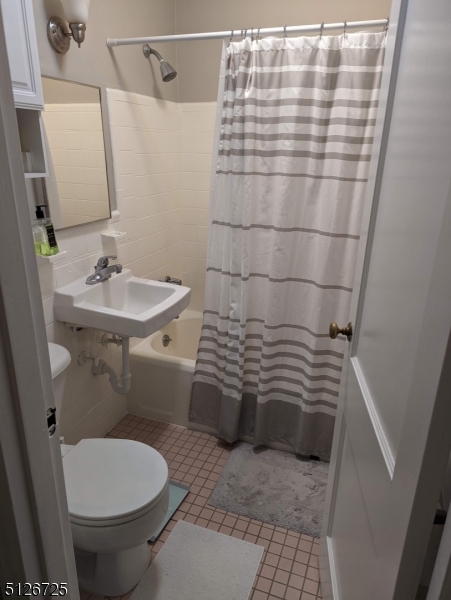 18 The Crescent, Unit 8 Montclair, NJ 07042 - Photo 8 of 8 a bathroom with a sink and toilet