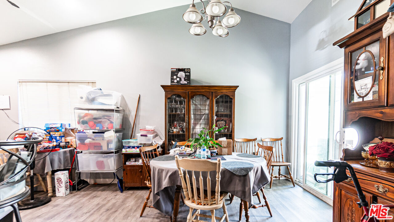 650 Bluebell Place Oxnard, CA 93036 - Photo 7 of 28