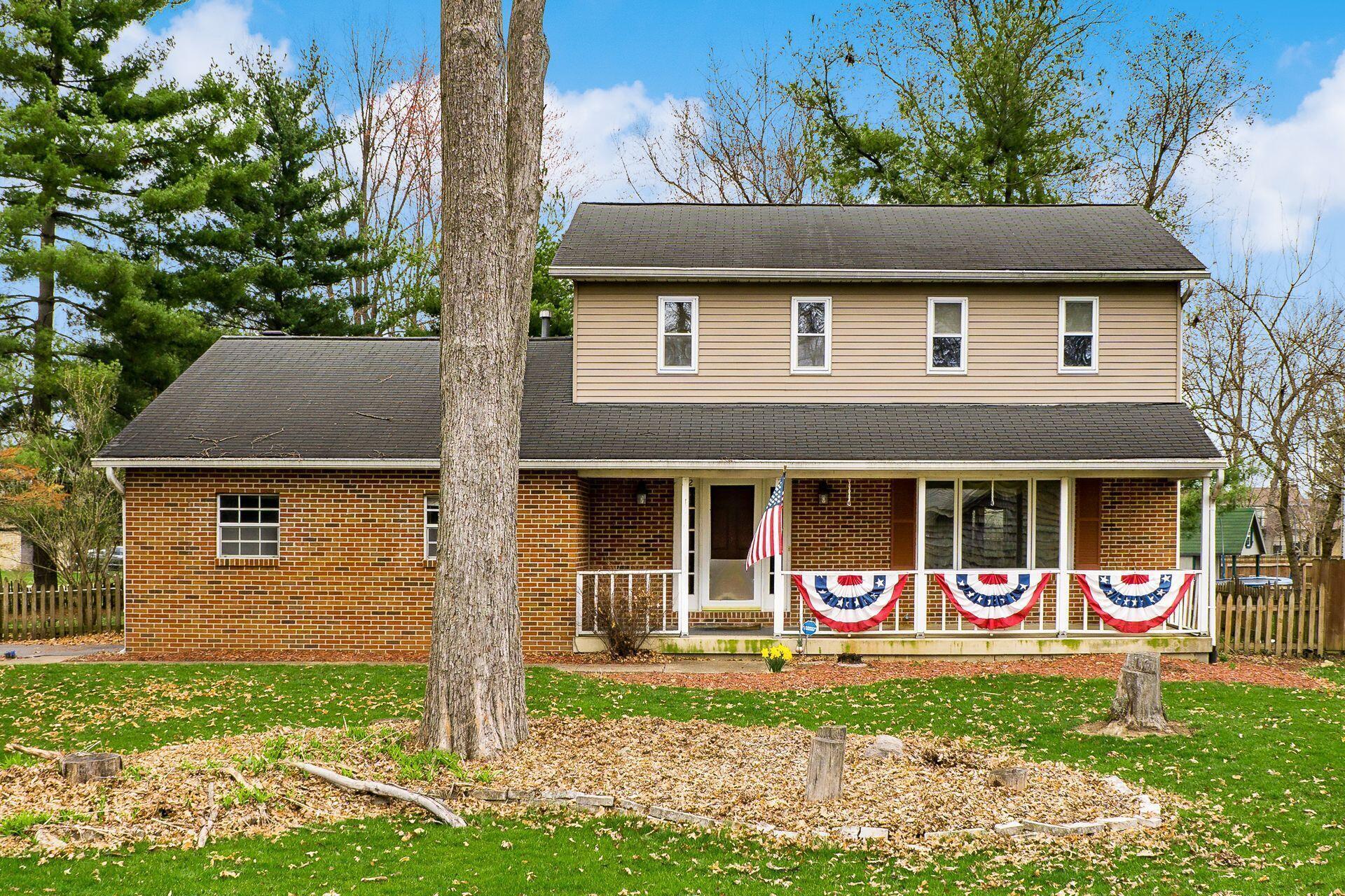 82 Betts Road Southwest Reynoldsburg, OH 43068 - Photo 3 of 51 Gallery Image 3