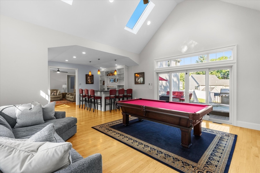 71 Silver Fox Road Franklin, MA 02038 - Photo 11 of 41 Gallery Image 11
