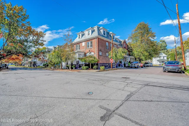 $275,000 | 533 South Franklin Street, Wilkes Barre, PA 18702