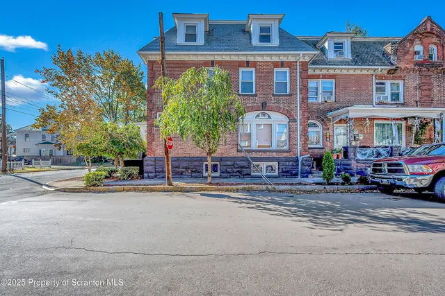 $275,000 | 533 South Franklin Street, Wilkes Barre, PA 18702