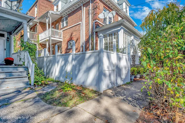 $275,000 | 533 South Franklin Street, Wilkes Barre, PA 18702