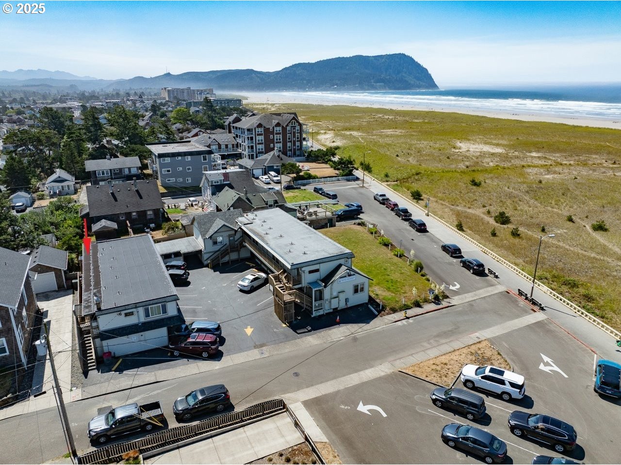1022 North Prom Tradewinds, Unit 208 Seaside, OR 97138 - Photo 26 of 34 a view of a city