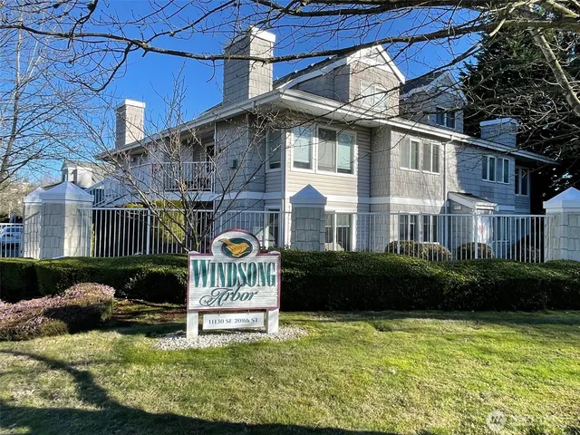 $329,500 | 11130 Southeast 208th Street, Unit A204, Kent, WA 98031