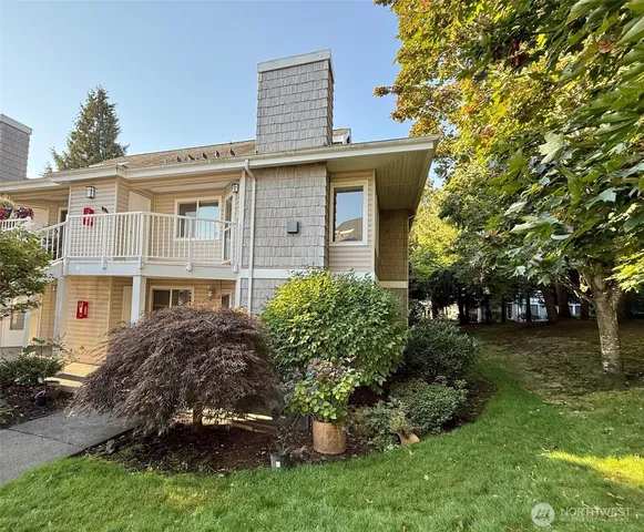 $329,500 | 11130 Southeast 208th Street, Unit A204, Kent, WA 98031