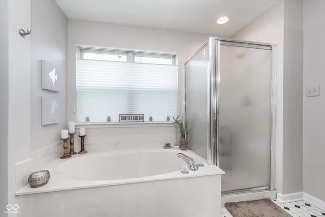 $445,000 | 10518 Greenway Drive, Fishers, IN 46037