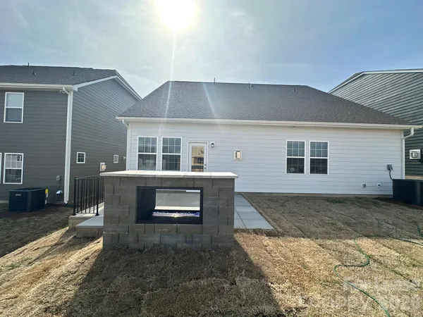 $3,100 | 1411 Caracara Court, Belmont, NC 28012