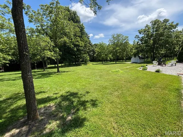 $269,000 | 18096 Monroe Road 453, Paris, MO 65275