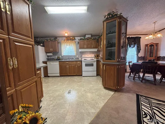 $269,000 | 18096 Monroe Road 453, Paris, MO 65275