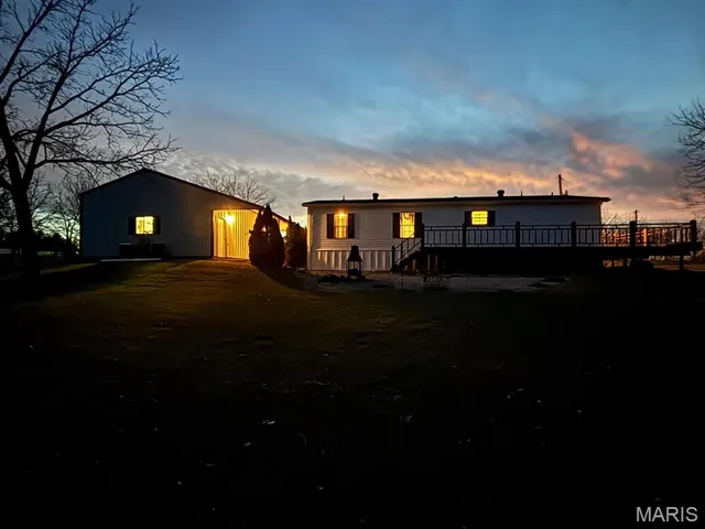 $269,000 | 18096 Monroe Road 453, Paris, MO 65275